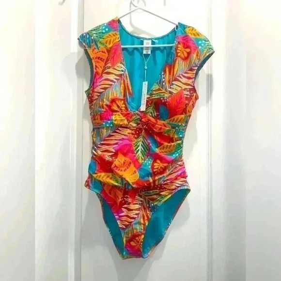 NWT Bleu Rod Beattie The Heat Is On Cap Sleeve Mio One Piece Swimsuit - Picture 2 of 5